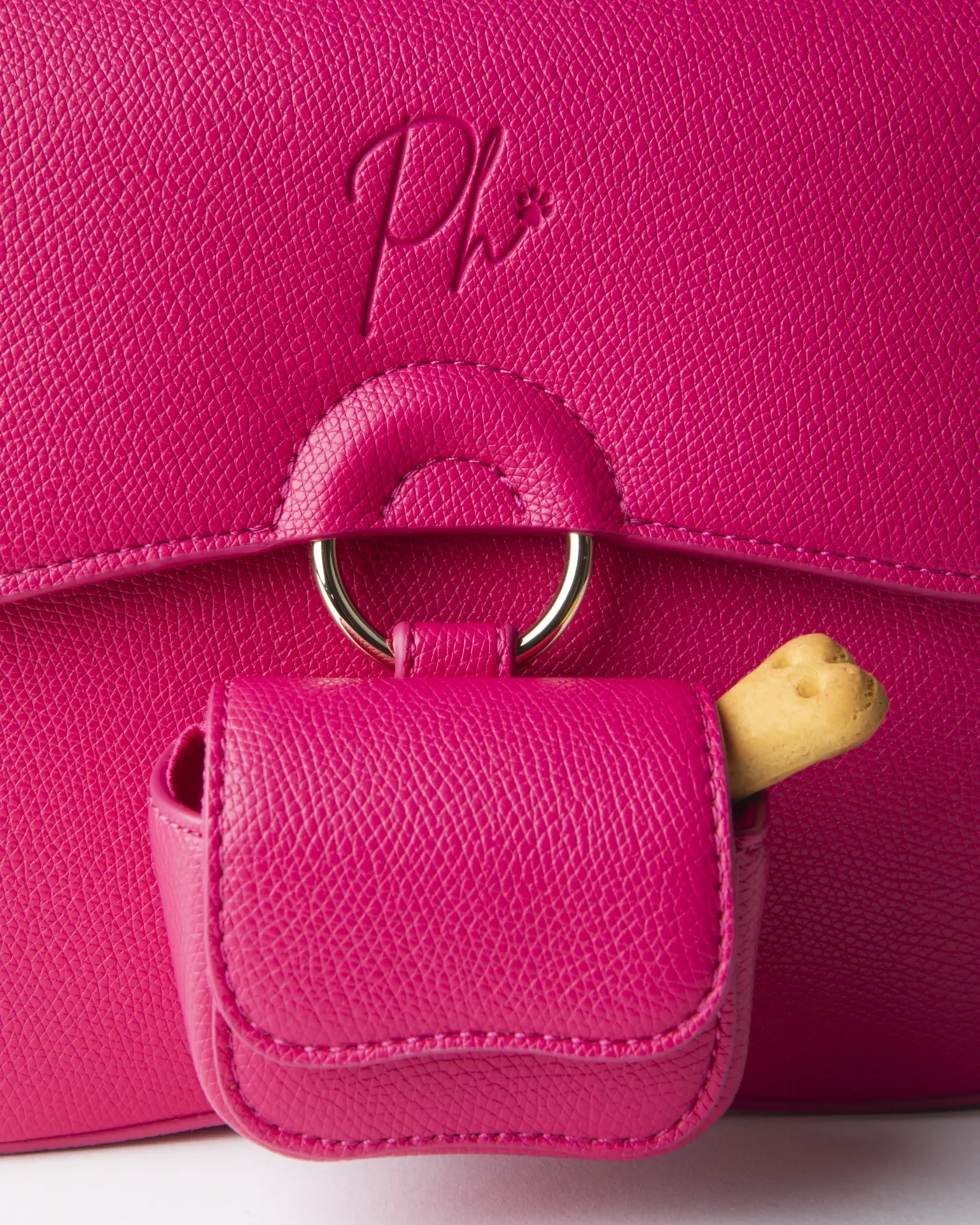 Dettaglio della chiusura ad anello, borsa Philia Raspberry